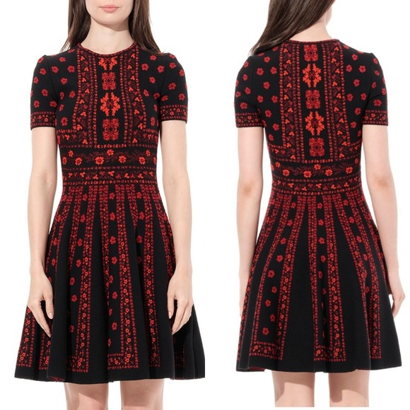 Alexander McQueen Dresses & Skirts - Alexander McQueen $2445 Flower Jacquard Knit Silk Dress in Red Black Size Small